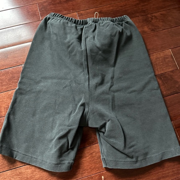 skims biker shorts - Picture 2 of 3